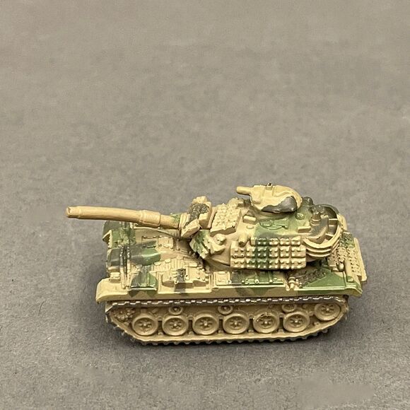 1994 Mirco Machines Military Army Armor Tank Green Camo Camouflage - Picture 1 of 7